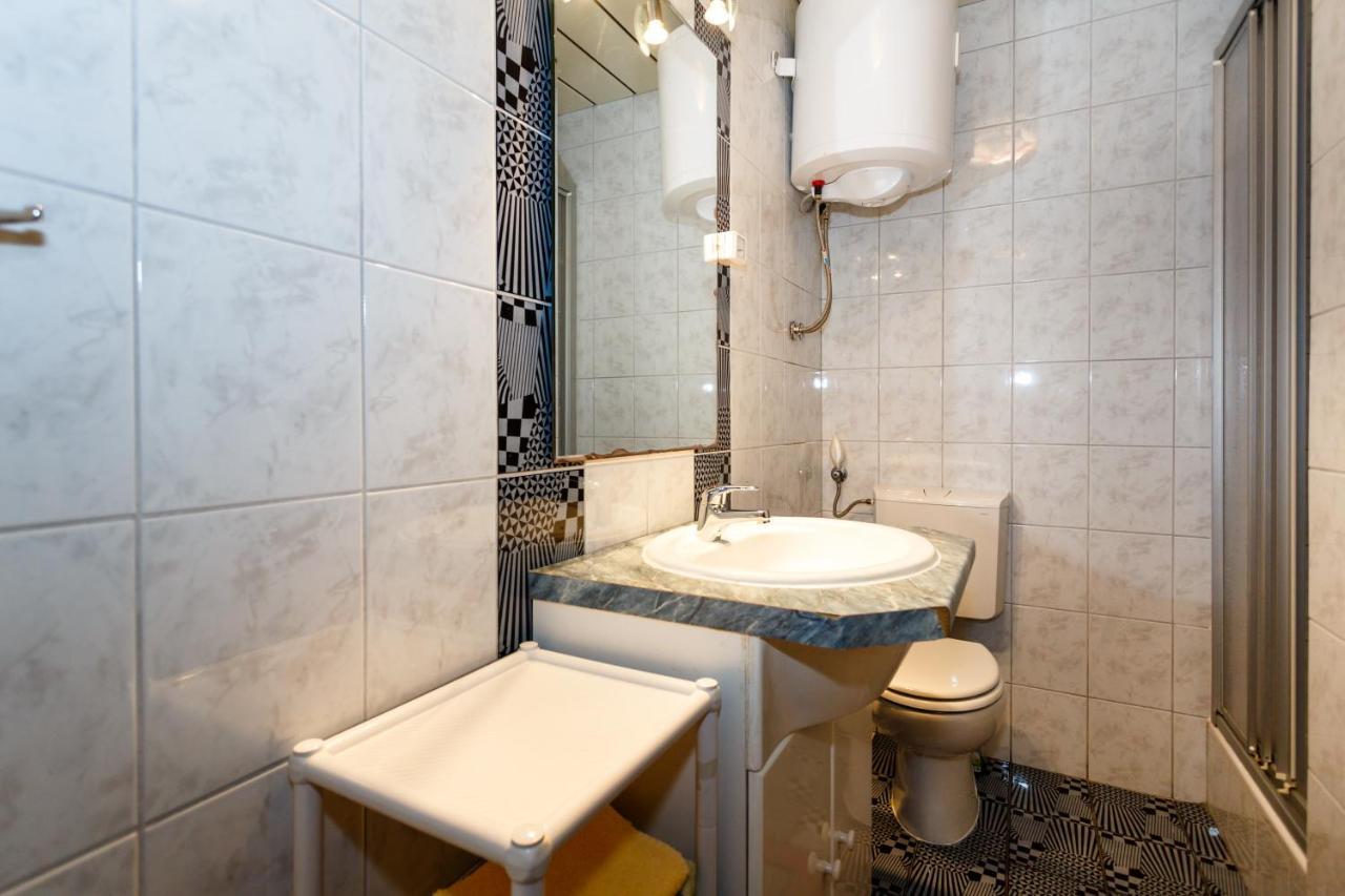 Apartmani Mili Malinska Kültér fotó