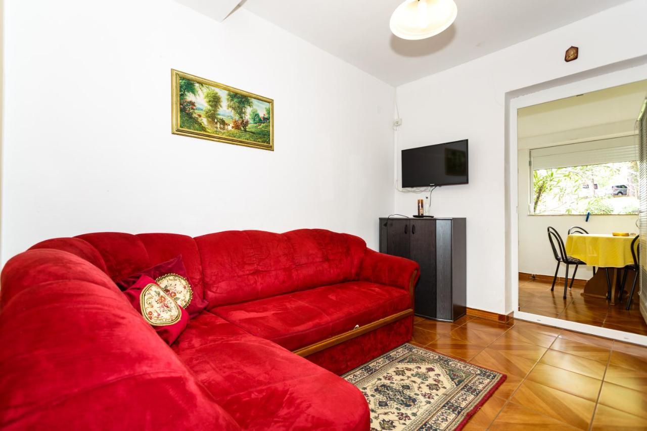 Apartmani Mili Malinska Kültér fotó