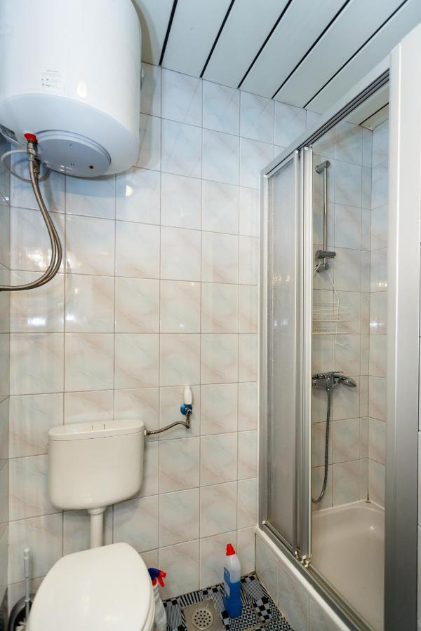 Apartmani Mili Malinska Kültér fotó